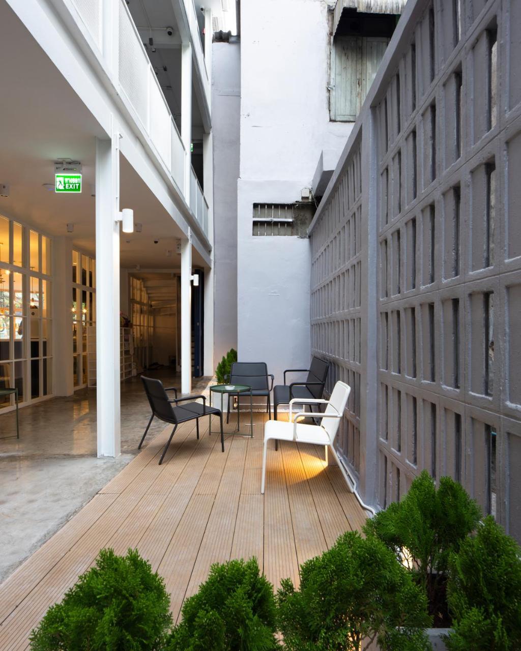 Boxpackers Hostel Phranakorn Bangkok Exterior photo