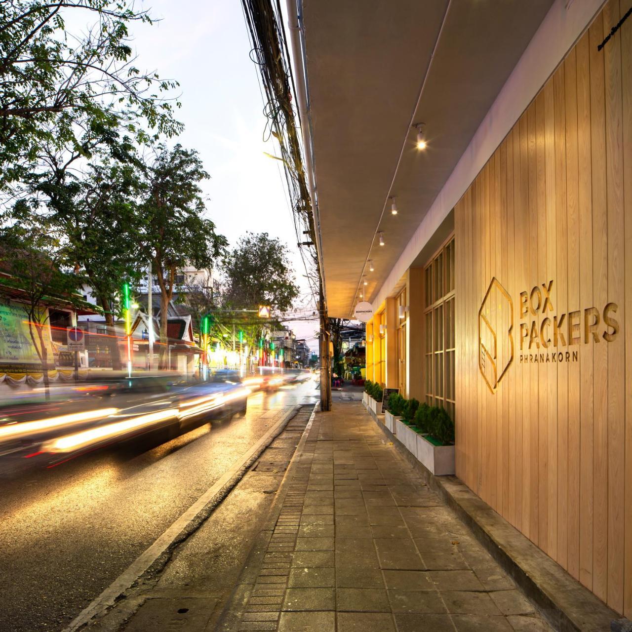 Boxpackers Hostel Phranakorn Bangkok Exterior photo
